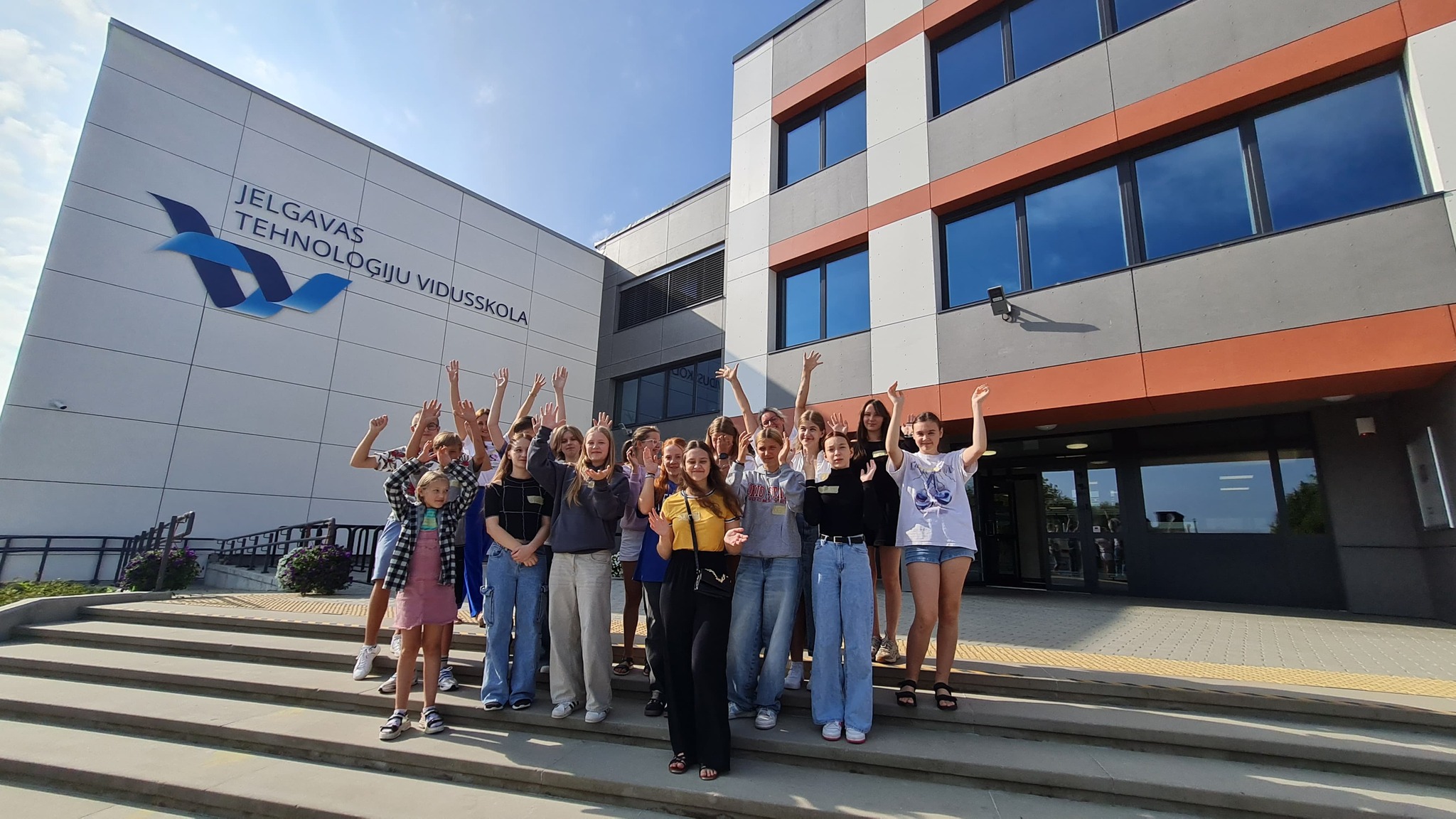 Nometne "Tehnoloģijas, kas mūs vieno vasarā"