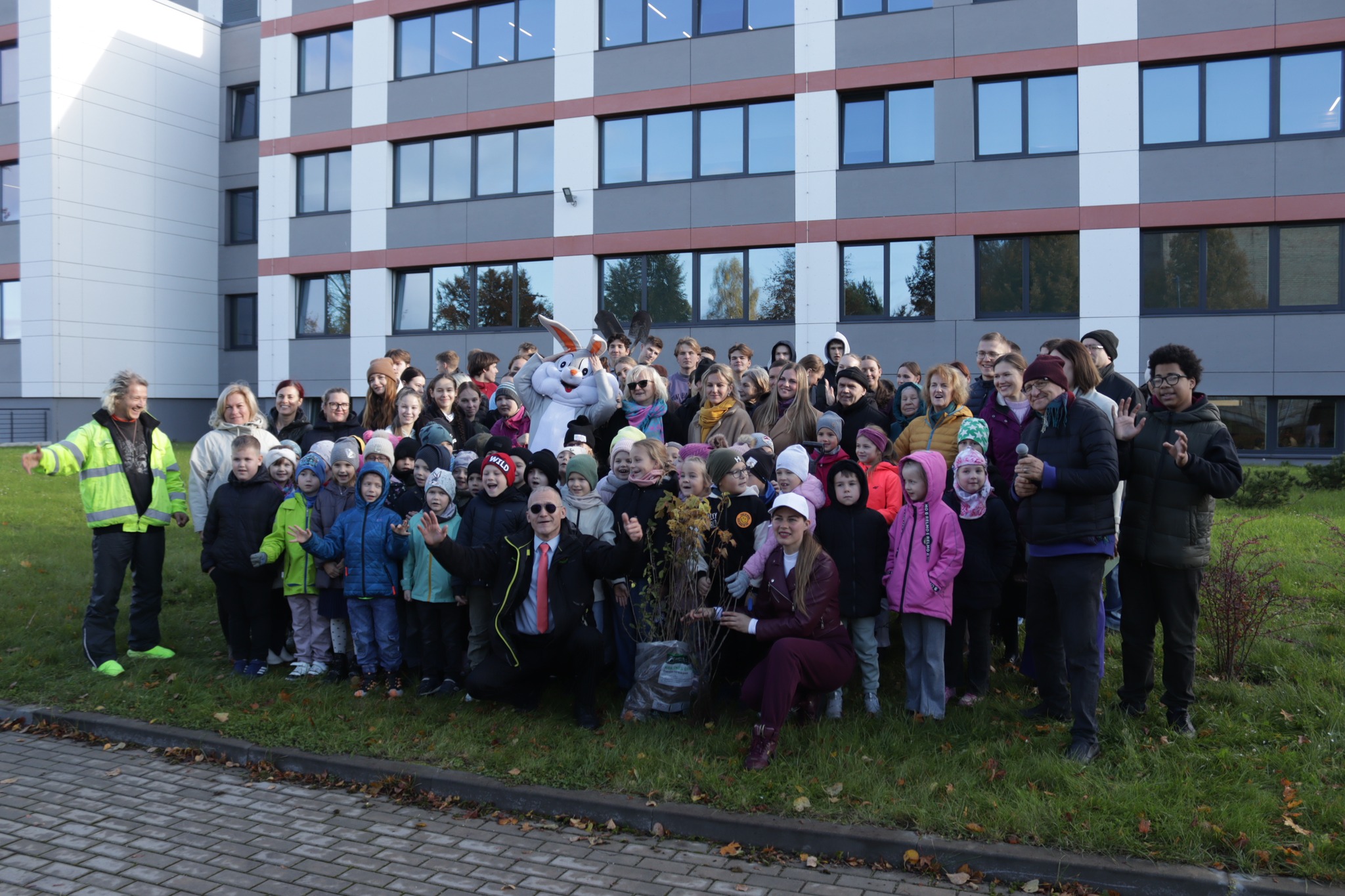 Apstādīsim Latviju ar augļu kokiem